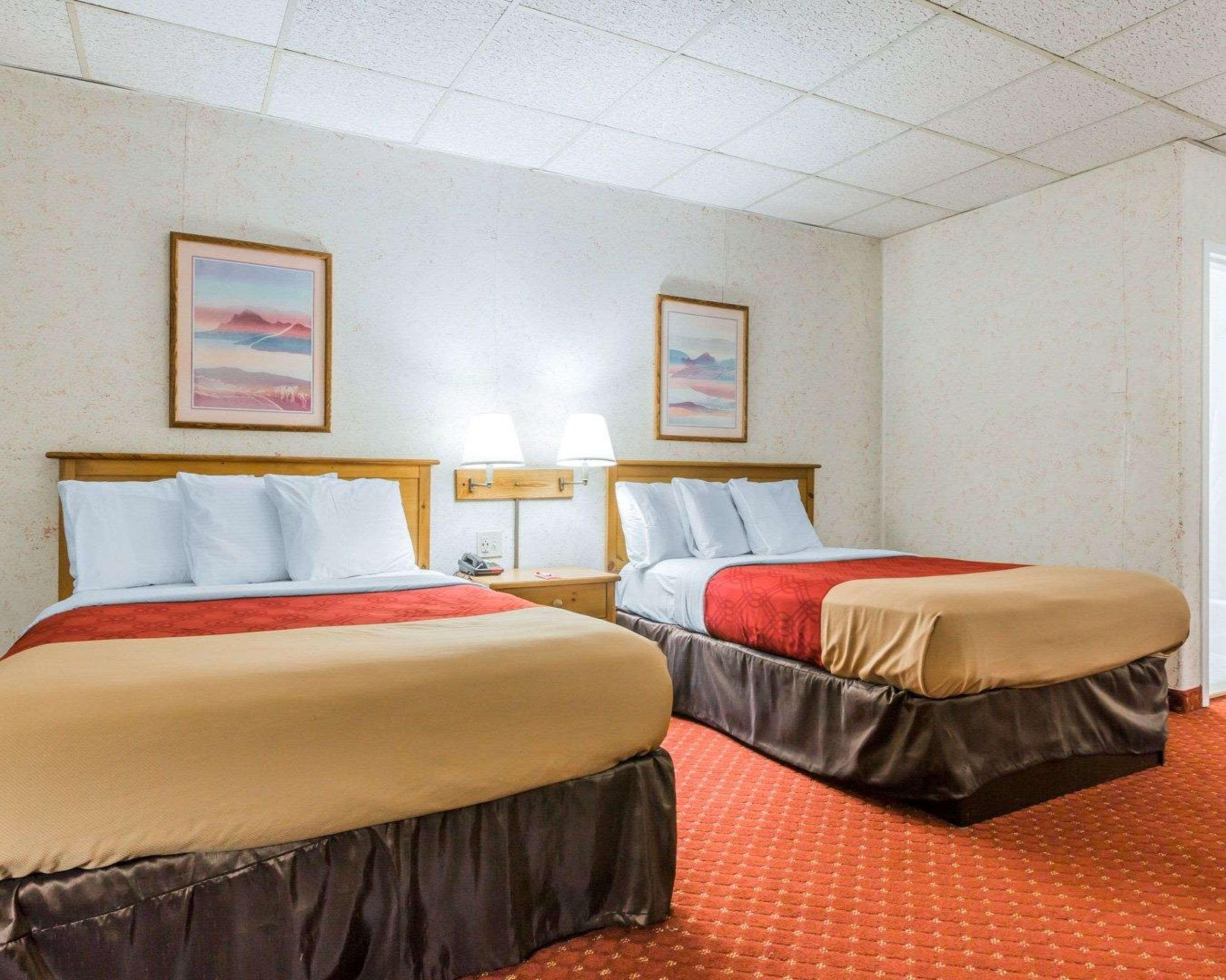 新温莎 伊康旅馆-近斯图尔特国际机场汽车旅馆 外观 照片
